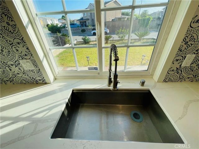 4441 Myra Avenue, Cypress, CA 90630