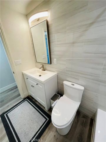 4441 Myra Avenue, Cypress, CA 90630