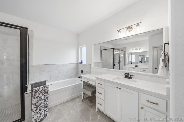 117 W 168th Street S, Glenpool, OK 74033