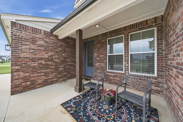 117 W 168th Street S, Glenpool, OK 74033