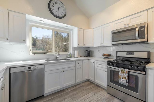 43063 Goldmine Woods Lane, Big Bear, CA 92315