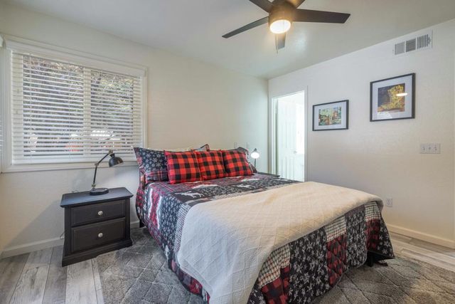 43063 Goldmine Woods Lane, Big Bear, CA 92315