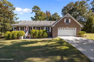 103 Alexis Court, New Bern, NC 28562