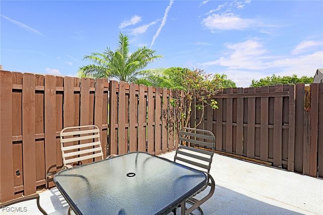 12961 Sandpoint CT, Fort Myers, FL 33919