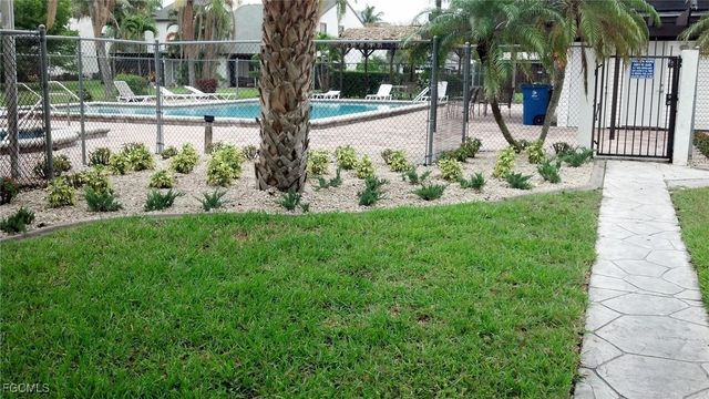 12961 Sandpoint CT, Fort Myers, FL 33919