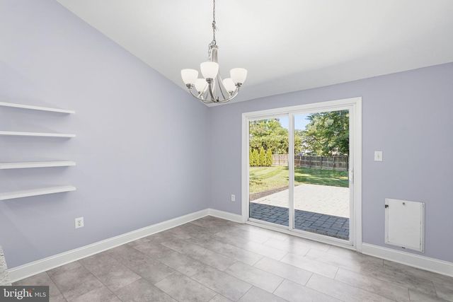 7 ABBEY CIR, Sterling, VA 20164