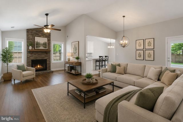 7 ABBEY CIR, Sterling, VA 20164