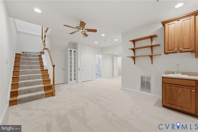 6806 THOMPSON CREST COURT, Mclean, VA 22101