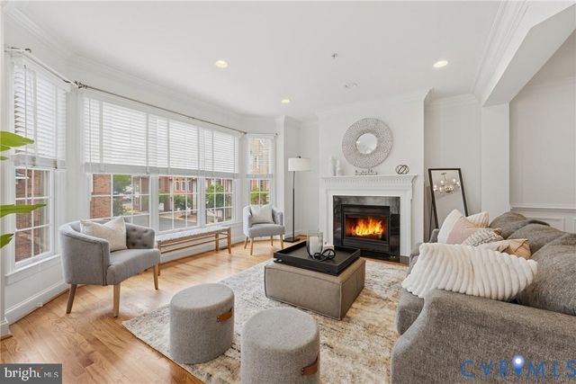6806 THOMPSON CREST COURT, Mclean, VA 22101