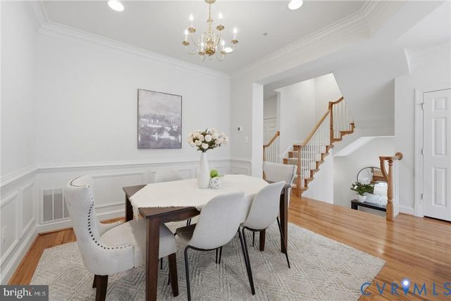 6806 THOMPSON CREST COURT, Mclean, VA 22101