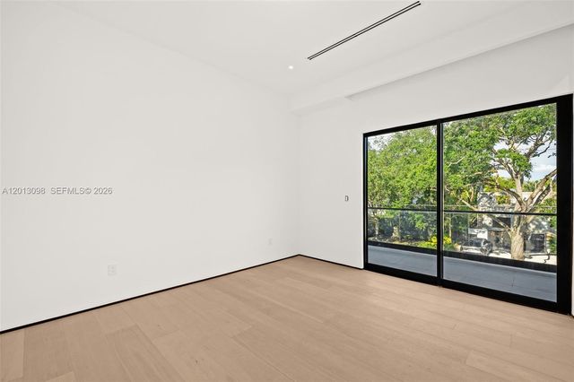 7740 SW 52nd Avenue, Miami, FL 33143