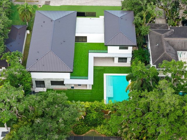 7740 SW 52nd Avenue, Miami, FL 33143