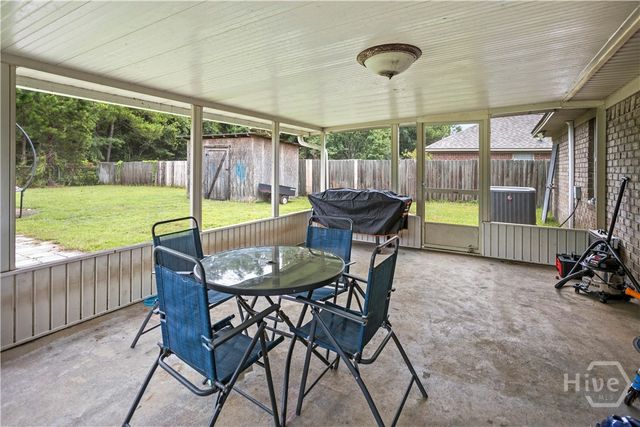 2360 Rowe Street, Hinesville, GA 31313
