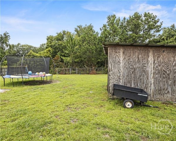 2360 Rowe Street, Hinesville, GA 31313