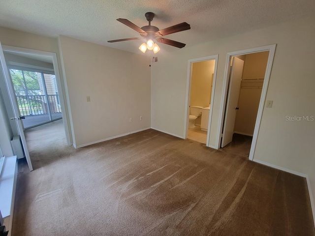 10024 STRAFFORD OAK COURT 813, Tampa, FL 33624