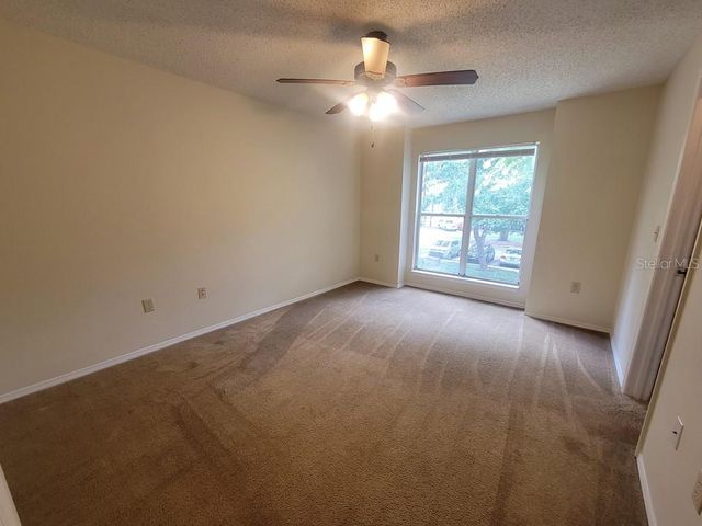 10024 STRAFFORD OAK COURT 813, Tampa, FL 33624