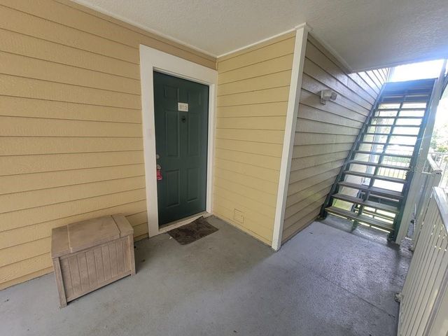 10024 STRAFFORD OAK COURT 813, Tampa, FL 33624