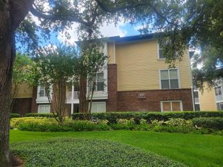 10024 STRAFFORD OAK COURT 813, Tampa, FL 33624