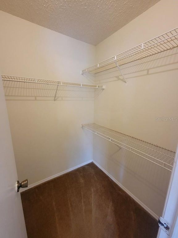Image 9 of property listing at 10024 STRAFFORD OAK COURT 813, Tampa, FL 33624
