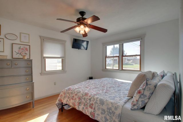 3901 HOLIDAY Drive, Quincy, IL 62305