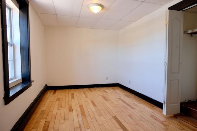 114 Garvins Falls Road, Concord, NH 03301