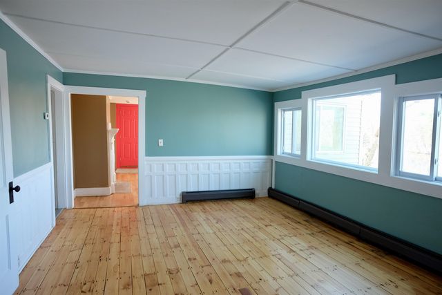 114 Garvins Falls Road, Concord, NH 03301