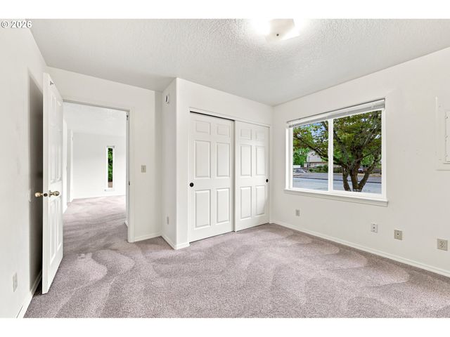 6974 Sw 201ST Ave, Beaverton, OR 97078