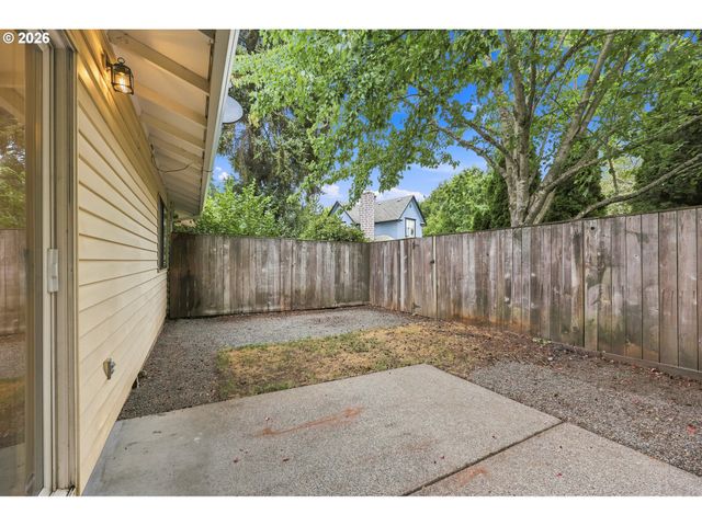 6974 Sw 201ST Ave, Beaverton, OR 97078
