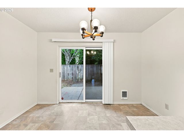6974 Sw 201ST Ave, Beaverton, OR 97078