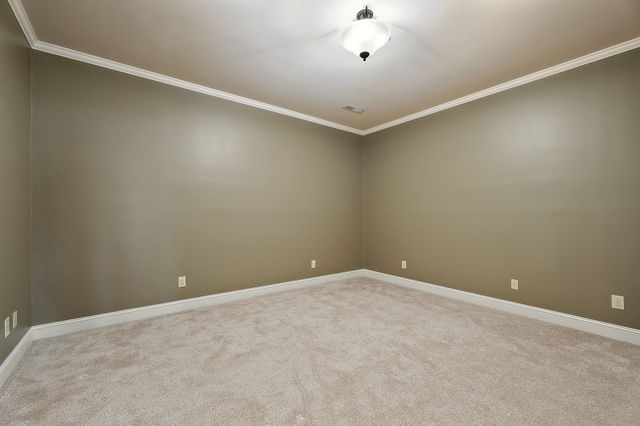 237 Hickory Ct, Mcminnville, TN 37110