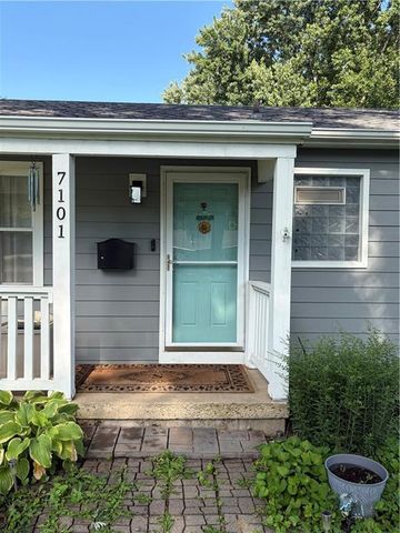 7101 Maple Street, Overland Park, KS 66204