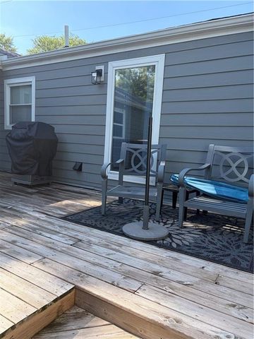 7101 Maple Street, Overland Park, KS 66204