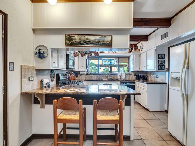 2434 Baycrest Drive, Houston, TX 77058