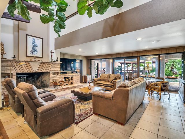 2434 Baycrest Drive, Houston, TX 77058