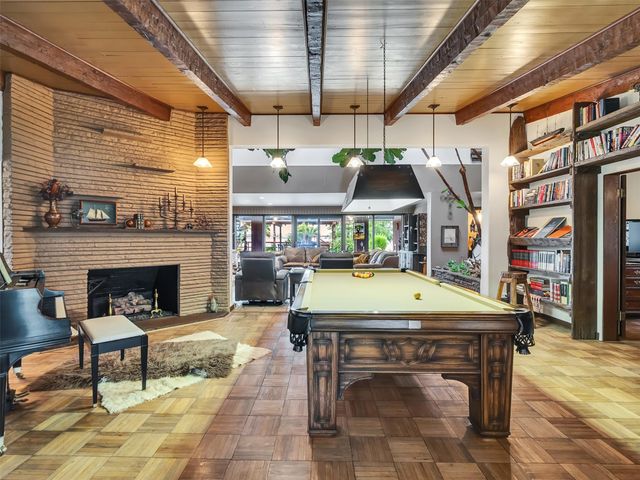 2434 Baycrest Drive, Houston, TX 77058