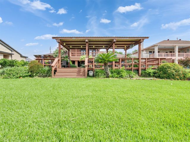 2434 Baycrest Drive, Houston, TX 77058