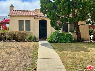 2137 Walnut Avenue, Venice, CA 90291