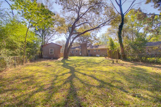 1240 Oakcrest Drive, Charleston, SC 29412