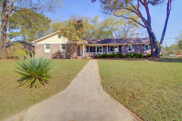 1240 Oakcrest Drive, Charleston, SC 29412