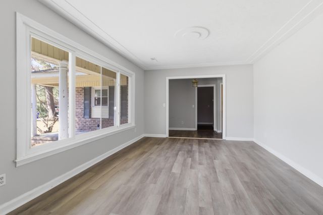 1240 Oakcrest Drive, Charleston, SC 29412