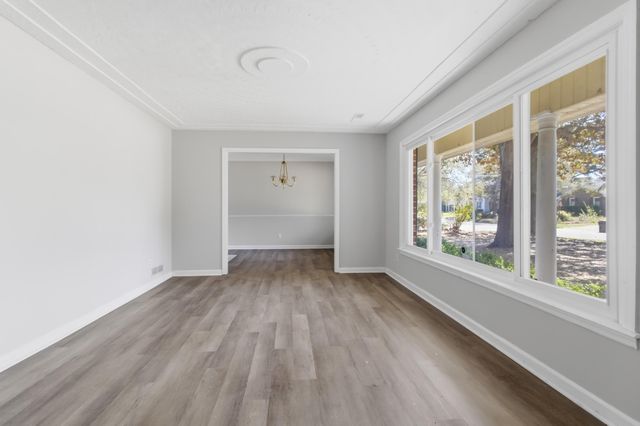 1240 Oakcrest Drive, Charleston, SC 29412