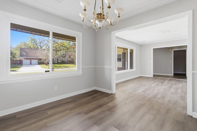 1240 Oakcrest Drive, Charleston, SC 29412