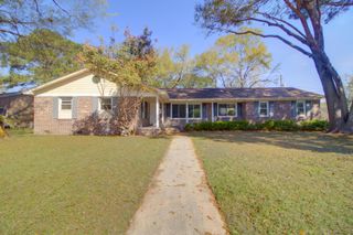1240 Oakcrest Drive, Charleston, SC 29412