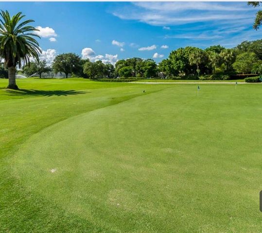 9230 Lagoon Place N 408, Davie, FL 33324