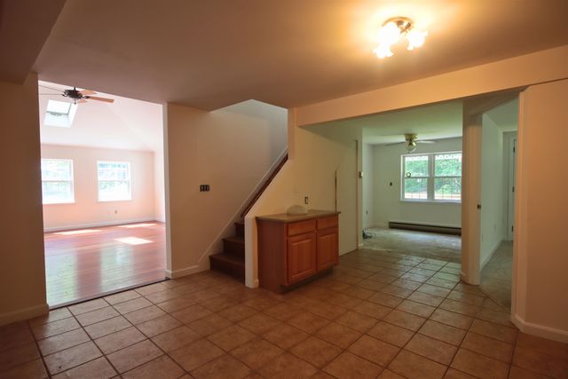 9 Bluebird Lane, Kingston, NH 03848