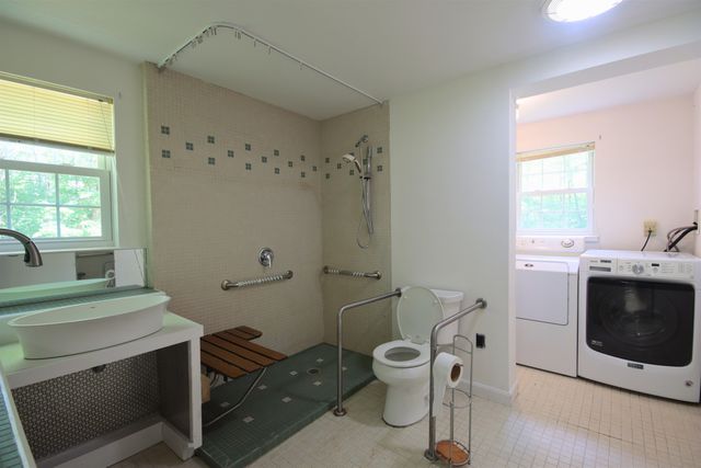 9 Bluebird Lane, Kingston, NH 03848