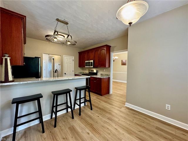 2815 Pleasant AVE, Norfolk, VA 23518