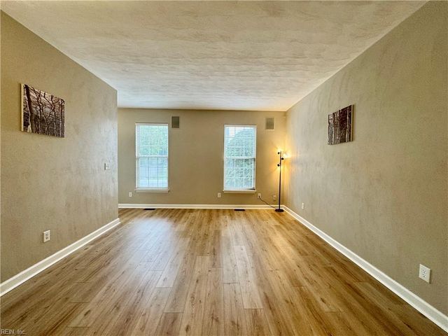 2815 Pleasant AVE, Norfolk, VA 23518