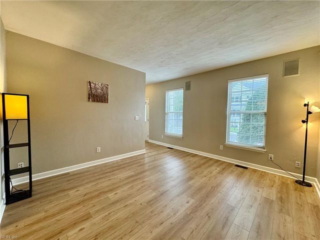 2815 Pleasant AVE, Norfolk, VA 23518