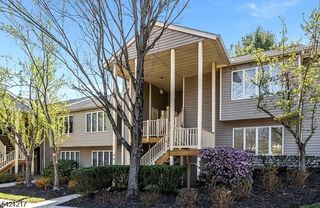 65 Westchester Ter, Clinton Twp., NJ 08801